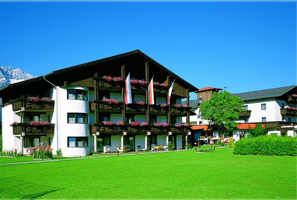 Edelweiss Hotel